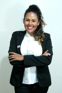 Dra. Carine Soares Oliveira, inscrita na OAB/RS111.639